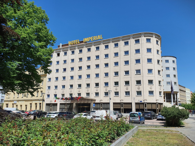 Berliner Kirchen bieten kühlen Rückzugort