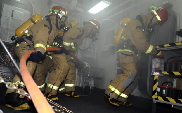 Landkreis freut sich über pünktliche Feuerwehrautos